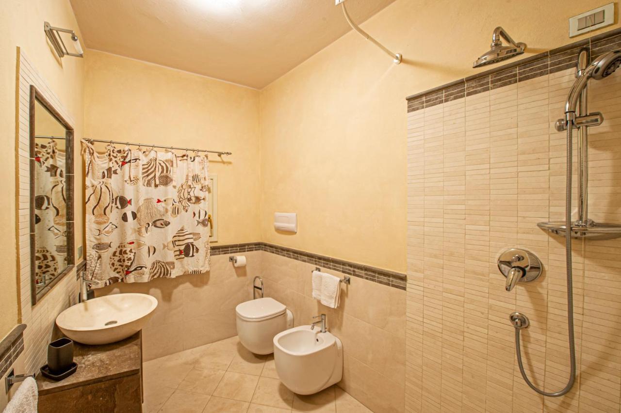 Villa Pratello Padenghe sul Garda Luaran gambar